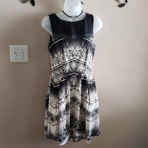 Nicole Miller Artelier sleeveless dress